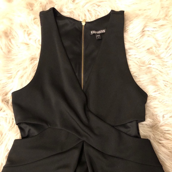EXPRESS black cocktail cutout dress - Picture 4 of 4